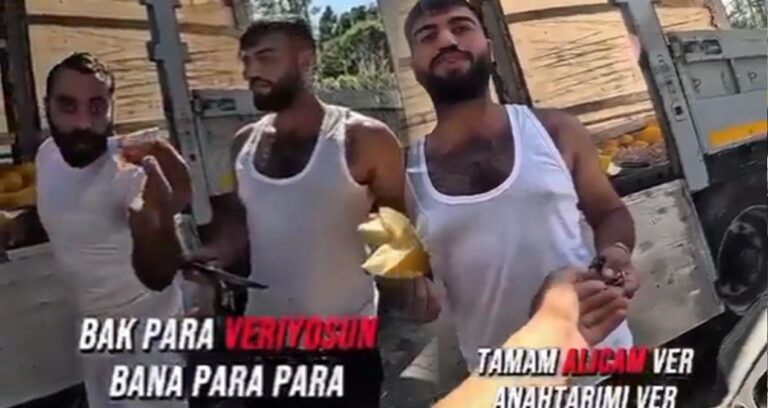 anahtarini-alip-kavun-satmaya-calistilar-o-anlar-sosyal-medyada-gundem-oldu-b1F4EGrA.jpg