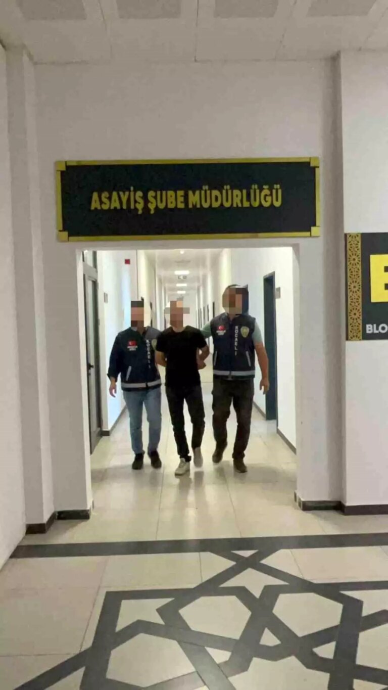 kocaelide-hirsiz-yakalandi-hNSqJH6C.jpg