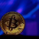 abdde-hukumetin-kapanma-riski-ve-fed-kararlari-bitcoini-baskiladi-2-haftanin-en-dusugunde-ZRKukS4i.jpg