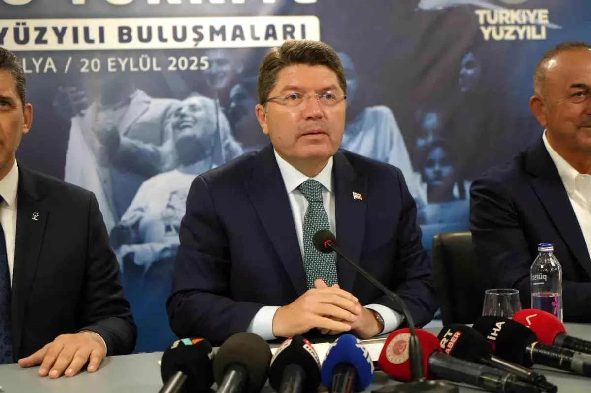 adalet-bakani-tunc-bugunku-yargi-darbeciye-vesayetciye-gecit-vermiyor-su7uf2zY.jpg