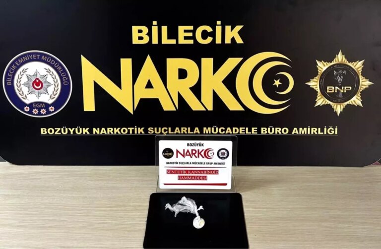 bilecikte-uyusturucu-operasyonu-4-gozalti-2DicKuHq.jpg
