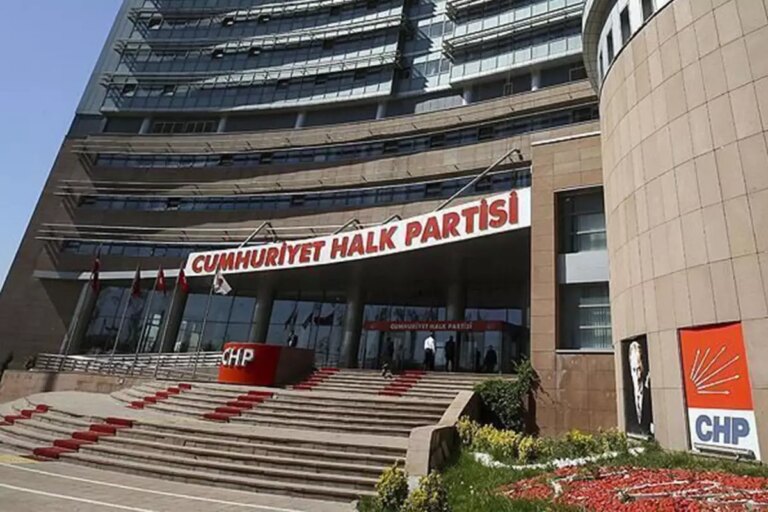chpde-kurultay-oncesi-kritik-hamle-iptal-davasi-acan-isme-ihrac-talebi-2acUbiWD.jpg