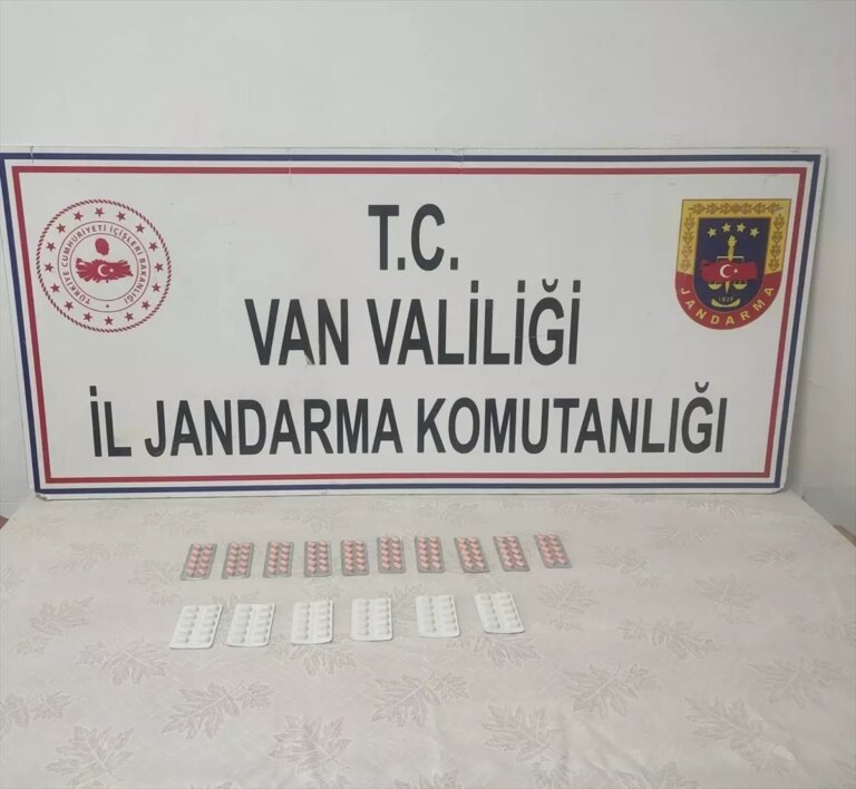 baskalede-uyusturucu-operasyonu-iranli-supheli-tutuklandi-KZeOetwt.jpg