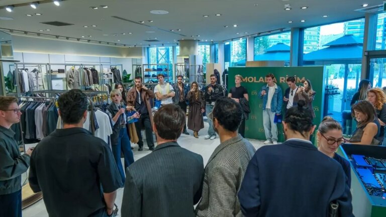 ds damat 2025 2026 sonbaharkis koleksiyonu tanitildi 1XtLvFfC.jpg