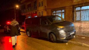 eskisehirde dur ihtarina uymayan minibus terk edildi Uct6VKOZ.jpg