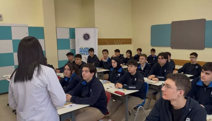 Türkiye’de Eş Zamanlı Olarak “Finansal Okuryazarlık” Eğitimi Başlatıldı