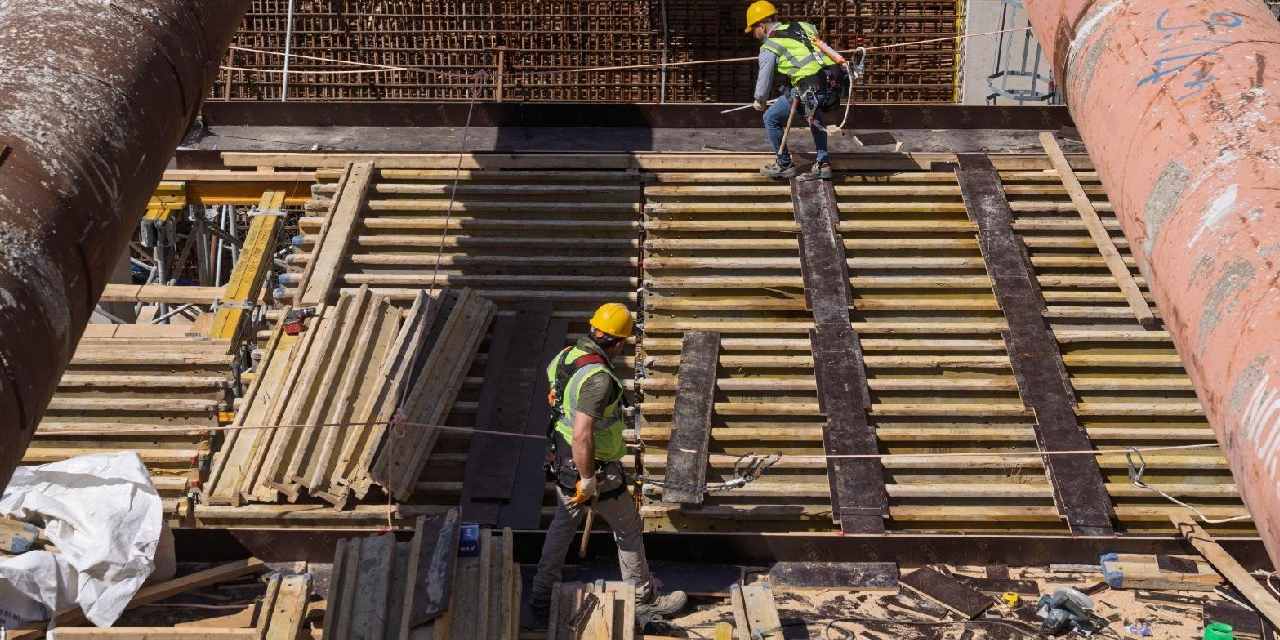 izmirde-buca-metrosu-projesinde-en-zorlu-etaplar-tamamlandi-X5NSmMel