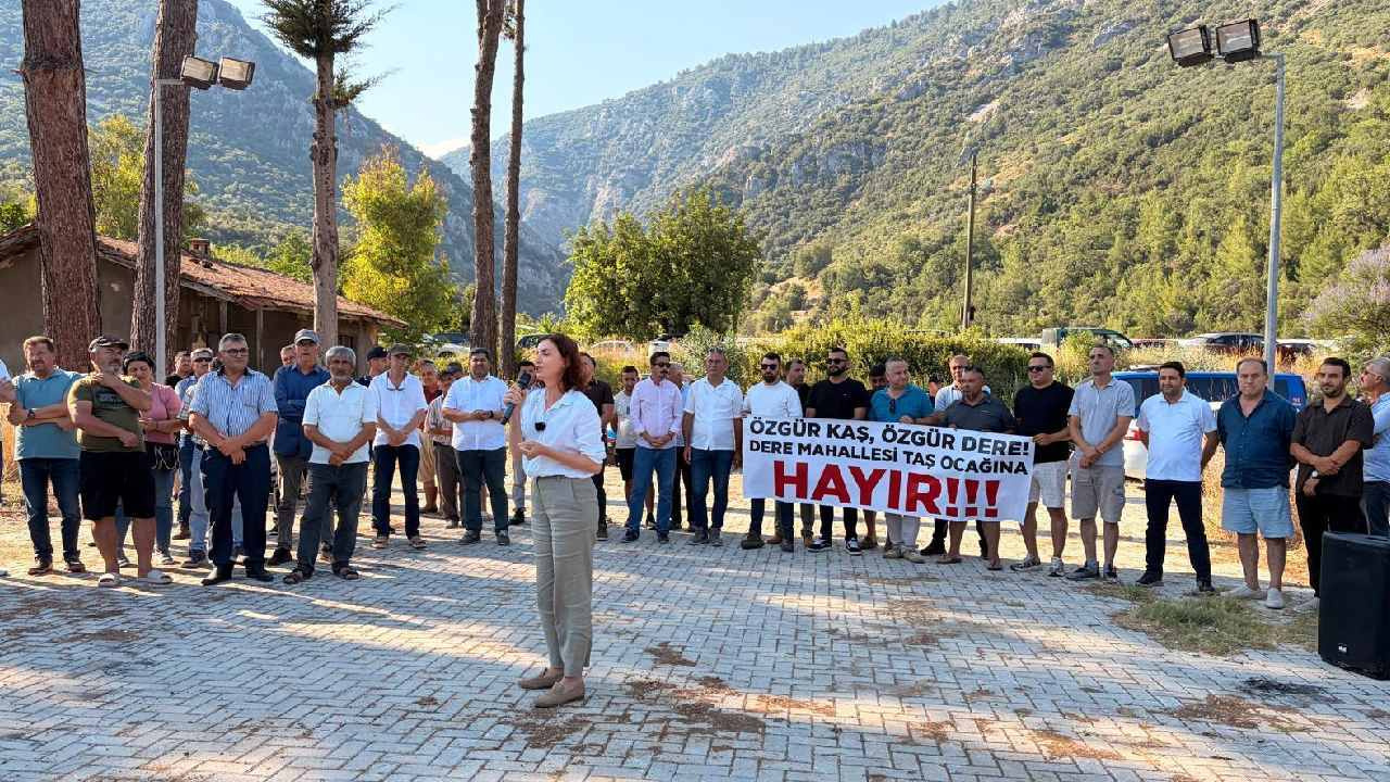 Kasta mermer ocagi protestosu koylerimiz maden sahasi degildir ZW1hZGxd