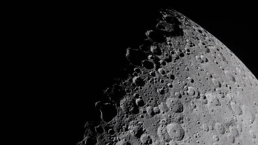 Spacex roketi 5 agustosta aya carpacak bYCBOvsM